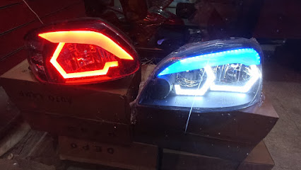 LED الورشه الفنيه لتصليح فوانيس السيارات