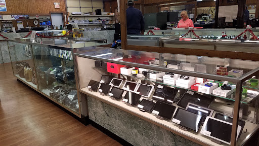 Pawn Shop «Fieldstone Jewelry and Pawn», reviews and photos, 2315 Iris Dr SE, Conyers, GA 30013, USA