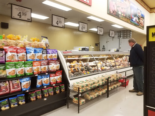 Supermarket «Price Chopper», reviews and photos, 8648 NY-22 #1, Granville, NY 12832, USA