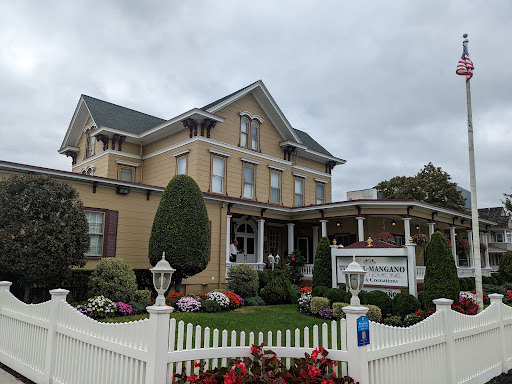 Funeral Home «Tuthill-Mangano Funeral Home, Inc», reviews and photos, 406 E Main St, Riverhead, NY 11901, USA