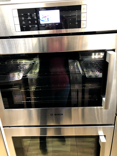 Appliance Store «Smithtown Appliance Co», reviews and photos, 25 E Main St, Smithtown, NY 11787, USA