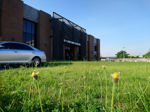 D-1 Driving School