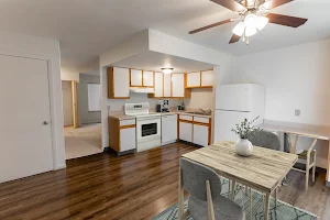 Arbor Pointe Townhomes image