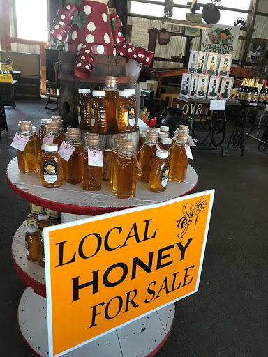 Produce Market «Richards Fruit Market», reviews and photos, 6410 Middle Rd, Middletown, VA 22645, USA