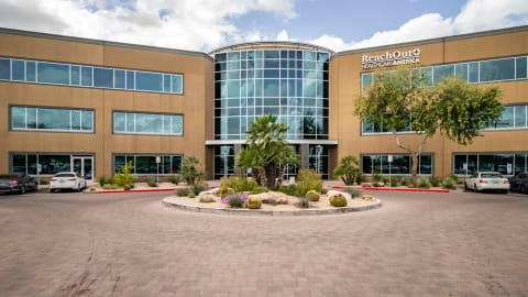 Regus - Arizona, Phoenix - Deer Valley - Union Hills Office Plaza