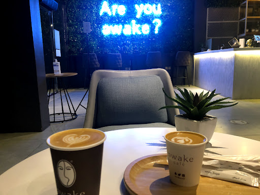 Awake Cafe اويك كافيه