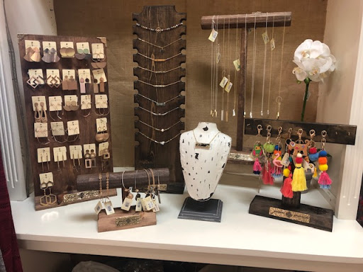 Florist «Classic Florist & Home Decor LLC», reviews and photos, 913 Hillcrest Pkwy, Dublin, GA 31021, USA