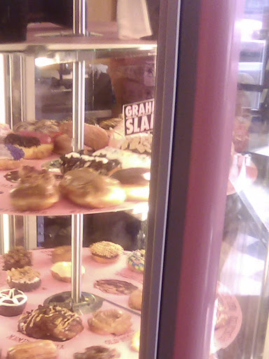 Donut Shop «Voodoo Doughnut Mile High», reviews and photos, 1520 E Colfax Ave, Denver, CO 80218, USA