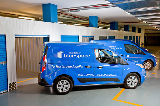 Bluespace Sitges empresa de mudanzas en Sitges
