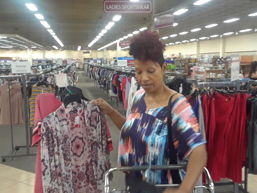 Clothing Store «Burlington Coat Factory», reviews and photos, 6725 E Black Horse Pike, Egg Harbor Township, NJ 08234, USA