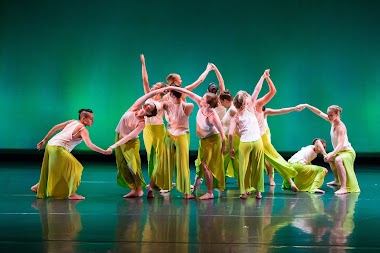 University At Buffalo Theatre & Dance Department