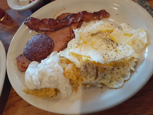 American Restaurant «Cracker Barrel Old Country Store», reviews and photos, 2421 Old Country Inn Dr, Caseyville, IL 62232, USA