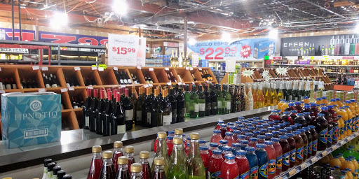 Liquor Store «Chicago Lake Liquors», reviews and photos, 825 E Lake St, Minneapolis, MN 55407, USA