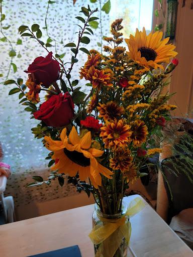 Florist «Grass Valley Florist», reviews and photos, 2153 Nevada City Hwy, Grass Valley, CA 95945, USA