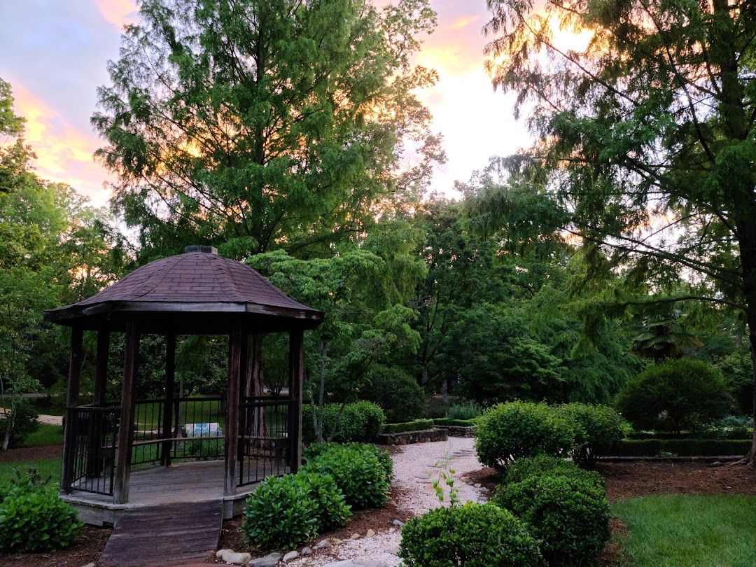 McComb ParkBeaver Memorial Garden