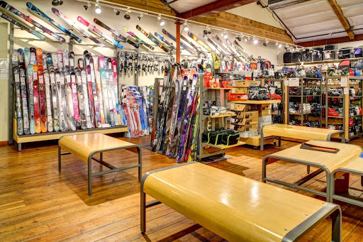 Sporting Goods Store «Any Mountain - Corte Madera», reviews and photos, 71 Tamal Vista Blvd, Corte Madera, CA 94925, USA