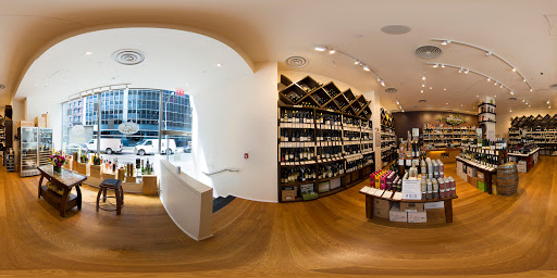 Liquor Store «The Corkery Wine & Spirits», reviews and photos, 15 Bridge St, New York, NY 10004, USA