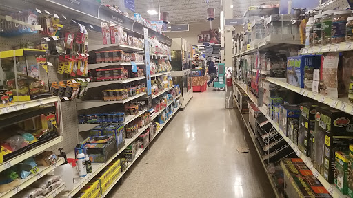 Pet Supply Store «PetSmart», reviews and photos, 3439 Princeton Rd, Hamilton, OH 45011, USA