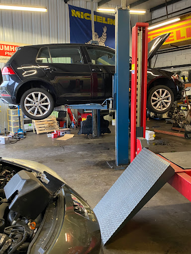 Photo 3 - Seb Auto Service