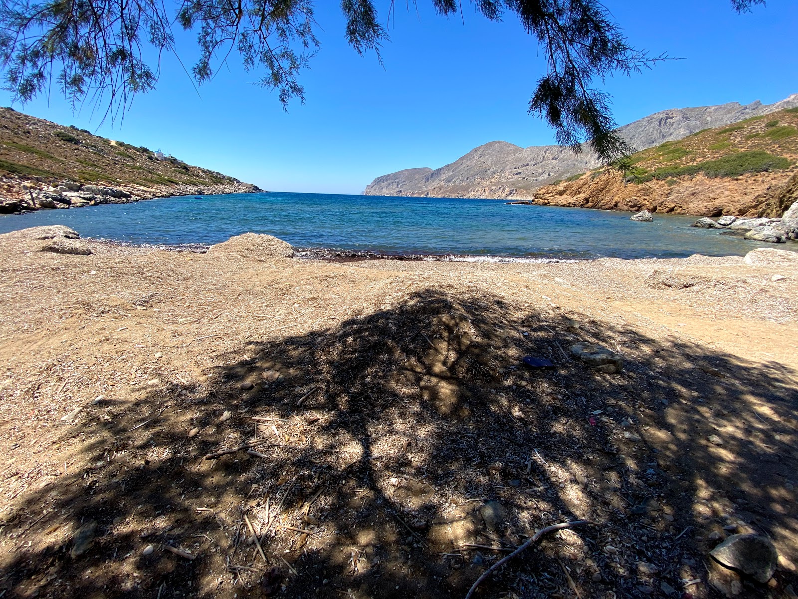 Foto van Alexis beach met turquoise puur water oppervlakte