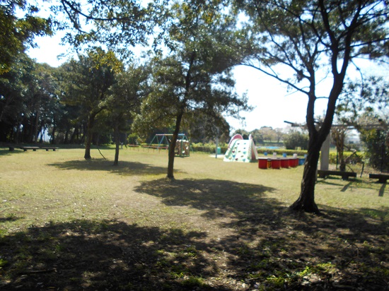 鼻山児童公園