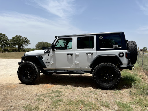 Car Detailing Service «New Braunfels Prestige Auto Detailing», reviews and photos, 274 Trade Center Dr, New Braunfels, TX 78130, USA