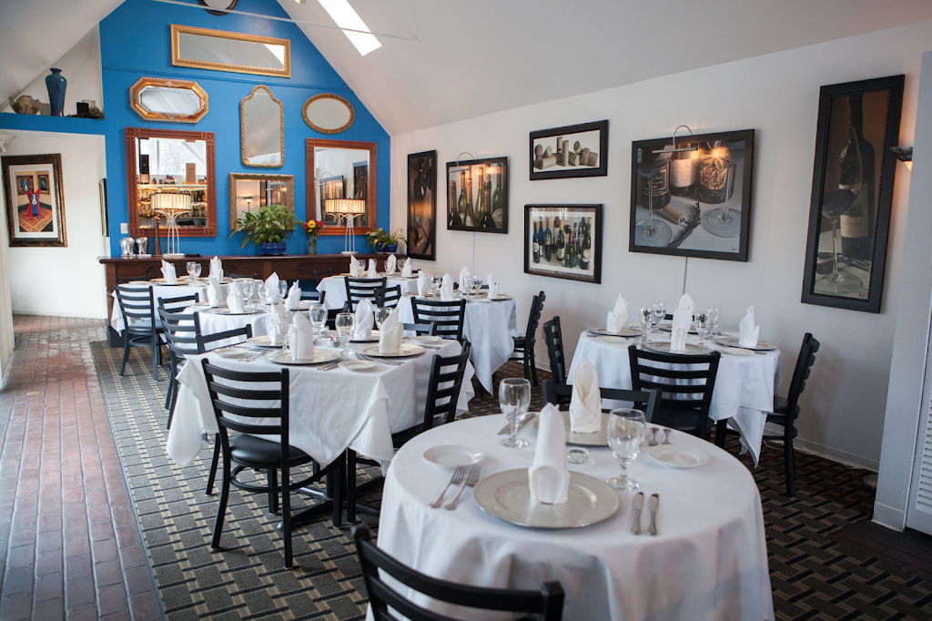 Celebrations Restaurant & Bar 63701