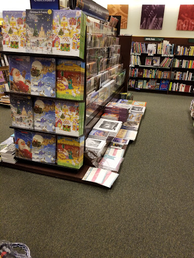 Book Store «Barnes & Noble», reviews and photos, 1980 N Dixie Hwy, Elizabethtown, KY 42701, USA