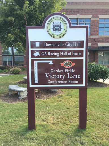 Sign Shop «Mc Ever Signs & Graphics», reviews and photos, 355 Quill Dr #140, Dawsonville, GA 30534, USA