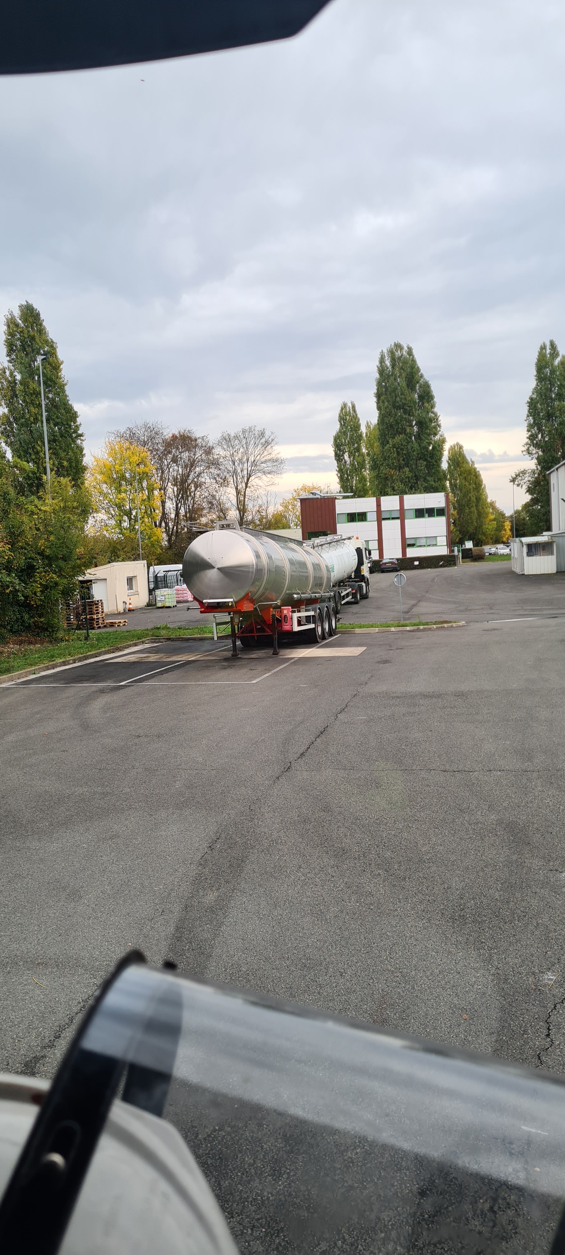 Photo n° 2 de l'avis de Grzegorz. fait le 26/10/2022 à 05:58