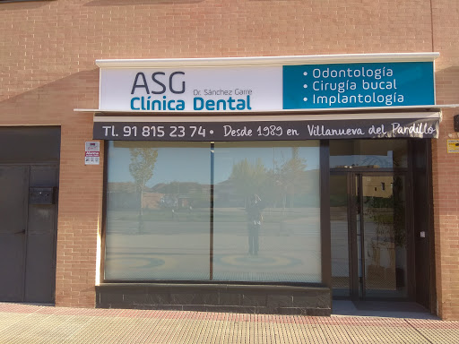 A S G Clinica dental Dr. Sanchez Garre en Villanueva del Pardillo