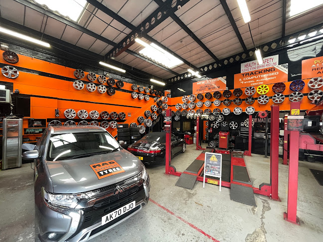 Reviews of Madhouse Tyres Wheel Alignment & Tracking Centre in London - Tire shop
