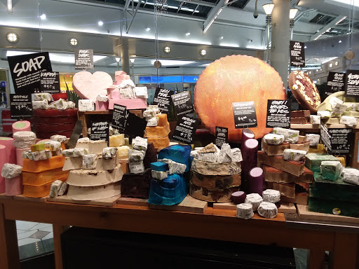 Cosmetics Store «LUSH», reviews and photos, 516 Eastview Mall, Victor, NY 14564, USA