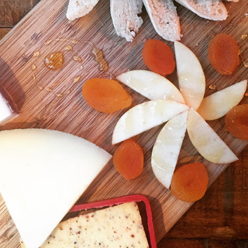 Wine Bar «Solera Wine Bar», reviews and photos, 647 South Ave, Rochester, NY 14620, USA