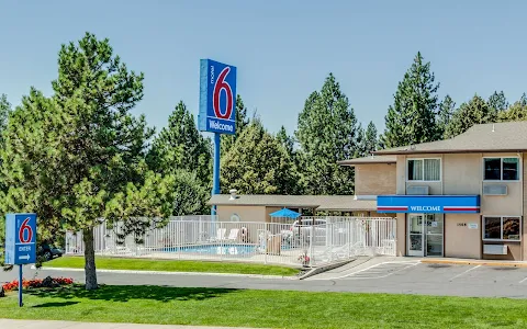 Motel 6 Spokane, WA - West image