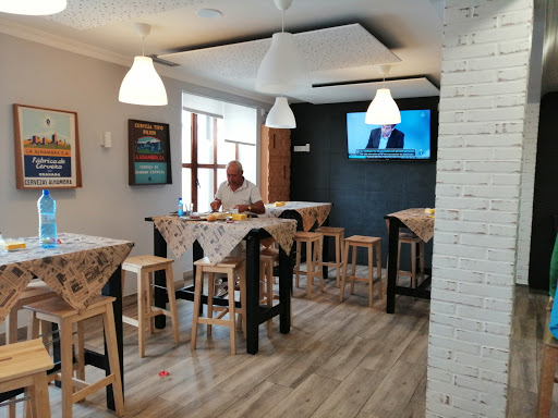 Información y opiniones sobre Restaurante El Bomba de Las Pedroñeras