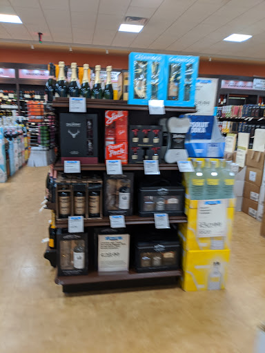 Liquor Store «Fine Wine & Good Spirits», reviews and photos, 1200 Market St, Lemoyne, PA 17043, USA
