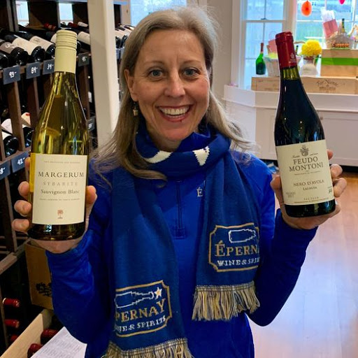 Wine Store «Epernay Wine & Spirits», reviews and photos, 1 N Beach St, Nantucket, MA 02554, USA