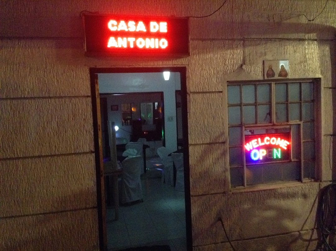 Casa de Antonio Bistro