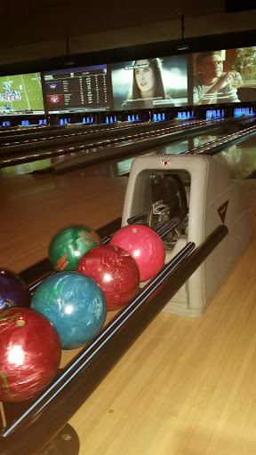 Bowling Alley «AMF College Park Lanes», reviews and photos, 9021 Baltimore Ave, College Park, MD 20740, USA