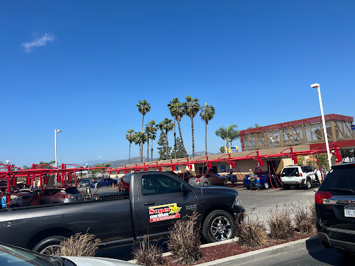 Super Star Car Wash en El Cajon