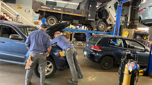 Auto Repair Shop «Lamy Automotive», reviews and photos, 200 Bartlett St, Northborough, MA 01532, USA