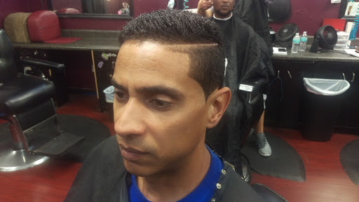 Barber Shop «Fade City Barber Shop», reviews and photos, 8208 W Waters Ave, Tampa, FL 33615, USA