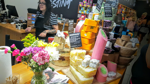 Cosmetics Store «Lush Cosmetics», reviews and photos, 316 King St B, Charleston, SC 29401, USA