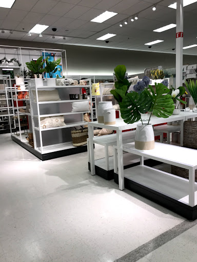 Department Store «Target», reviews and photos, 4400 Town Center Blvd, El Dorado Hills, CA 95762, USA