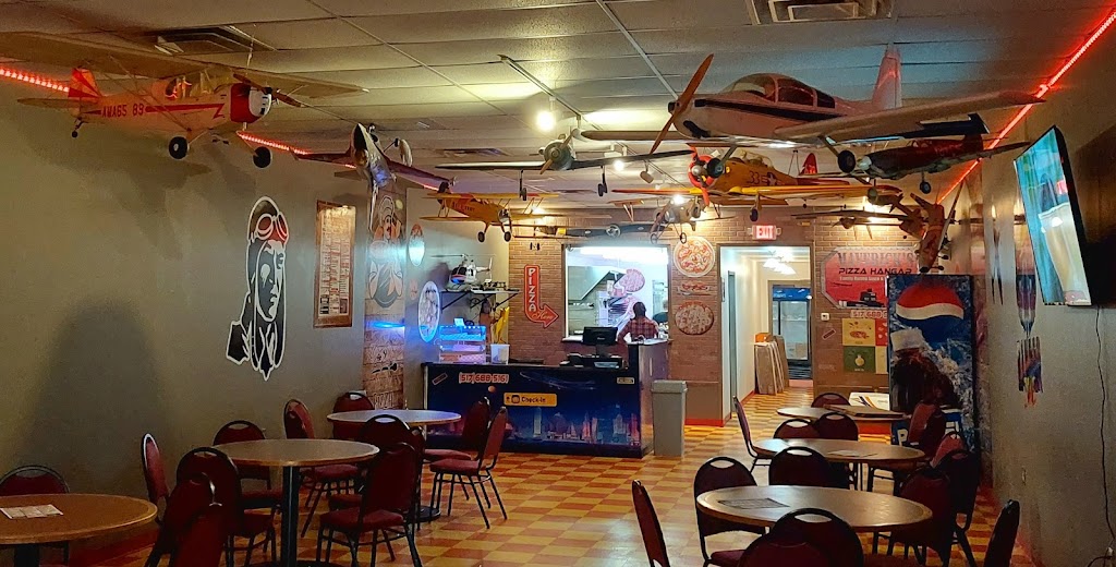 Mavericks Pizza Hangar 49282