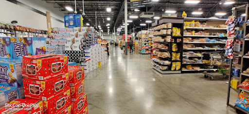 Shopping Mall «Riverdale Plaza Shopping Center», reviews and photos, 1044 W Mercury Blvd, Hampton, VA 23666, USA