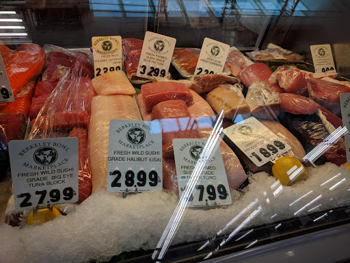 Supermarket «Berkeley Bowl West», reviews and photos, 920 Heinz Ave, Berkeley, CA 94710, USA