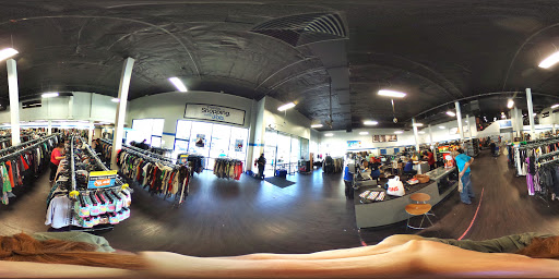 Thrift Store «Goodwill - Santa Monica», reviews and photos