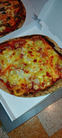 Plats et boissons du Pizzeria Pizza Fam's à Calais - n°19